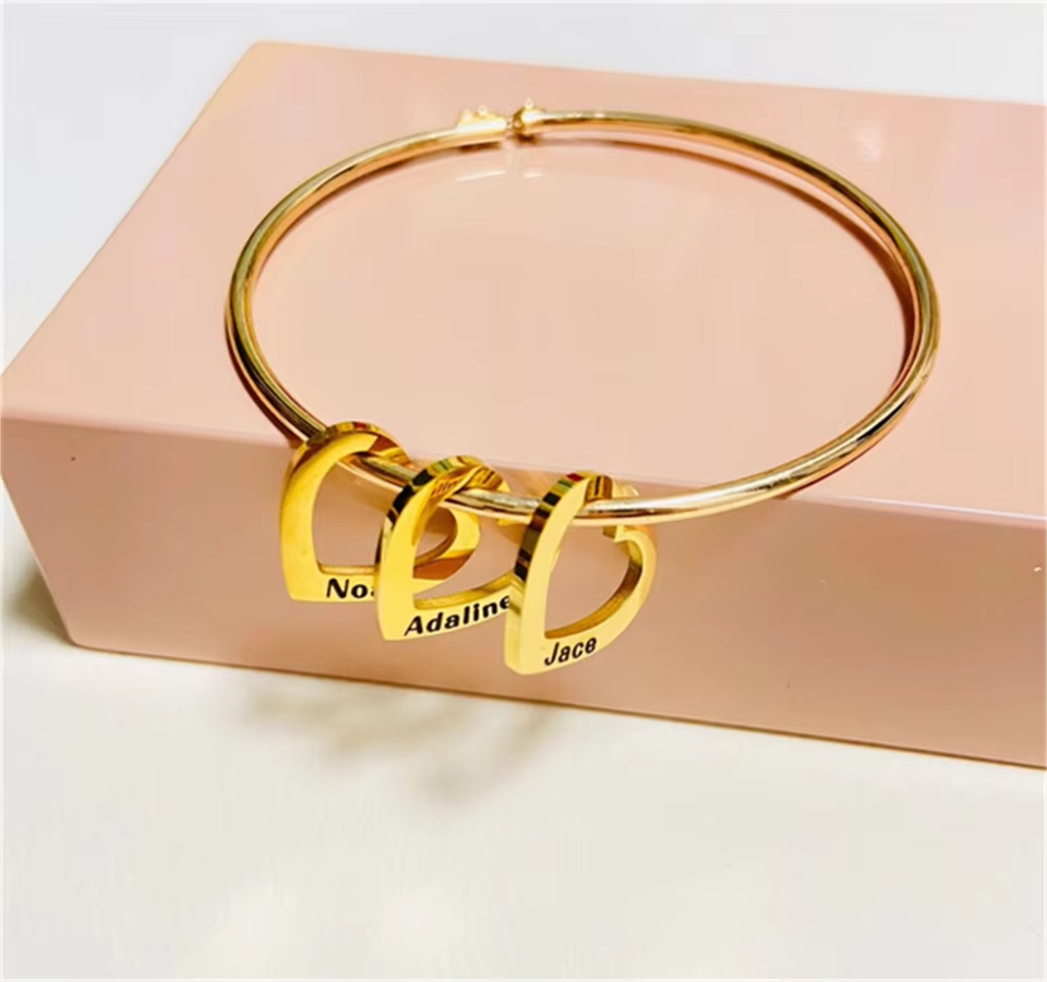 Bracelete Elegance Heart Personalizado – Gravação a Laser